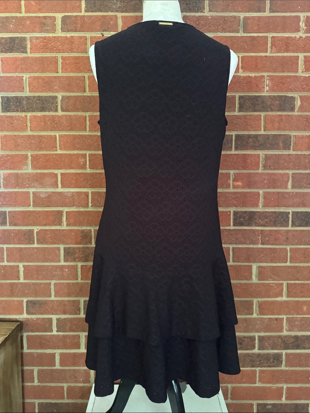 Michael Kors Black Sleeveless Tiered Eyelet Dress - Picture 3 of 11